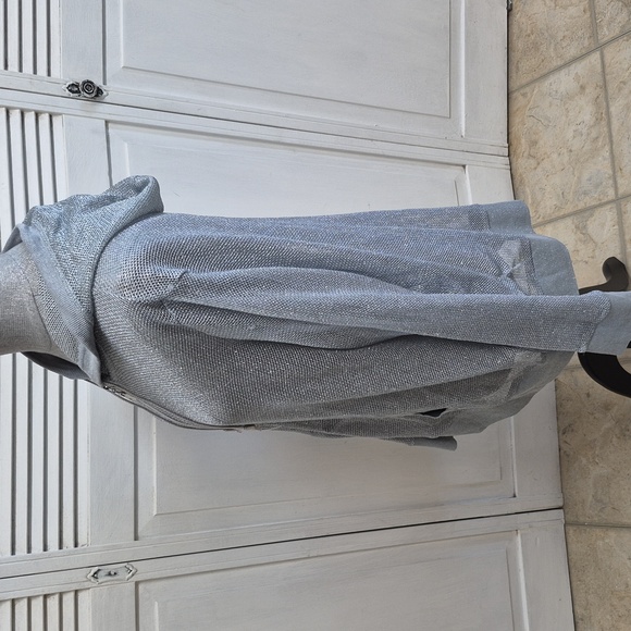 Peter Nygard Gray Mesh Sweater With Bling - Picture 5 of 7